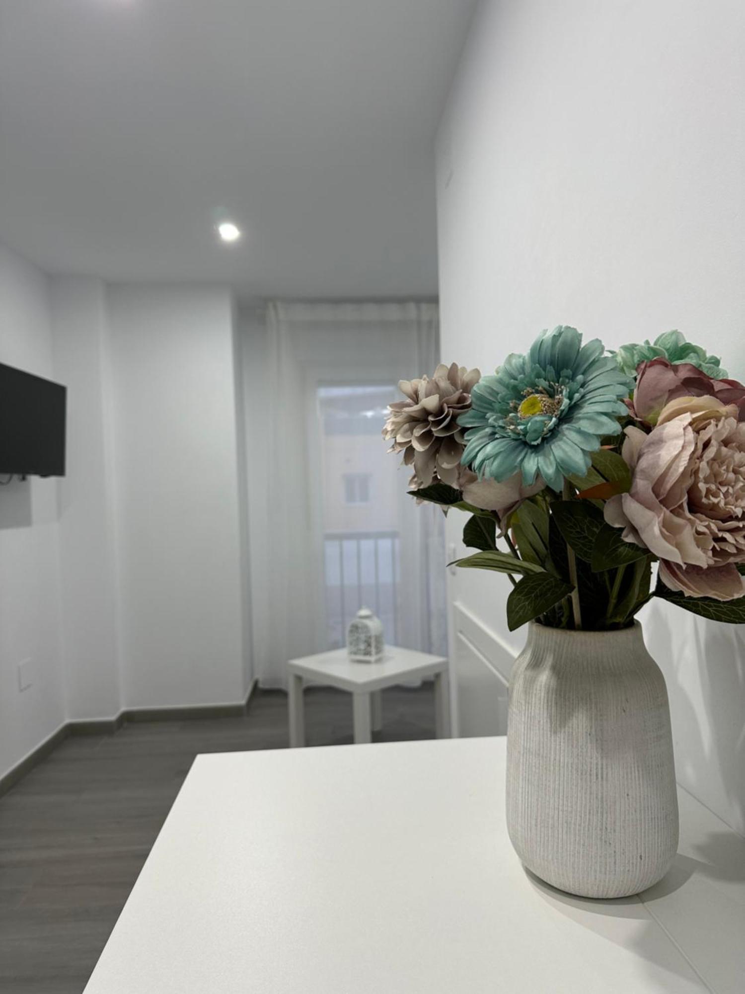 Apartamento Maui Beach En El Palo Málaga Exteriör bild