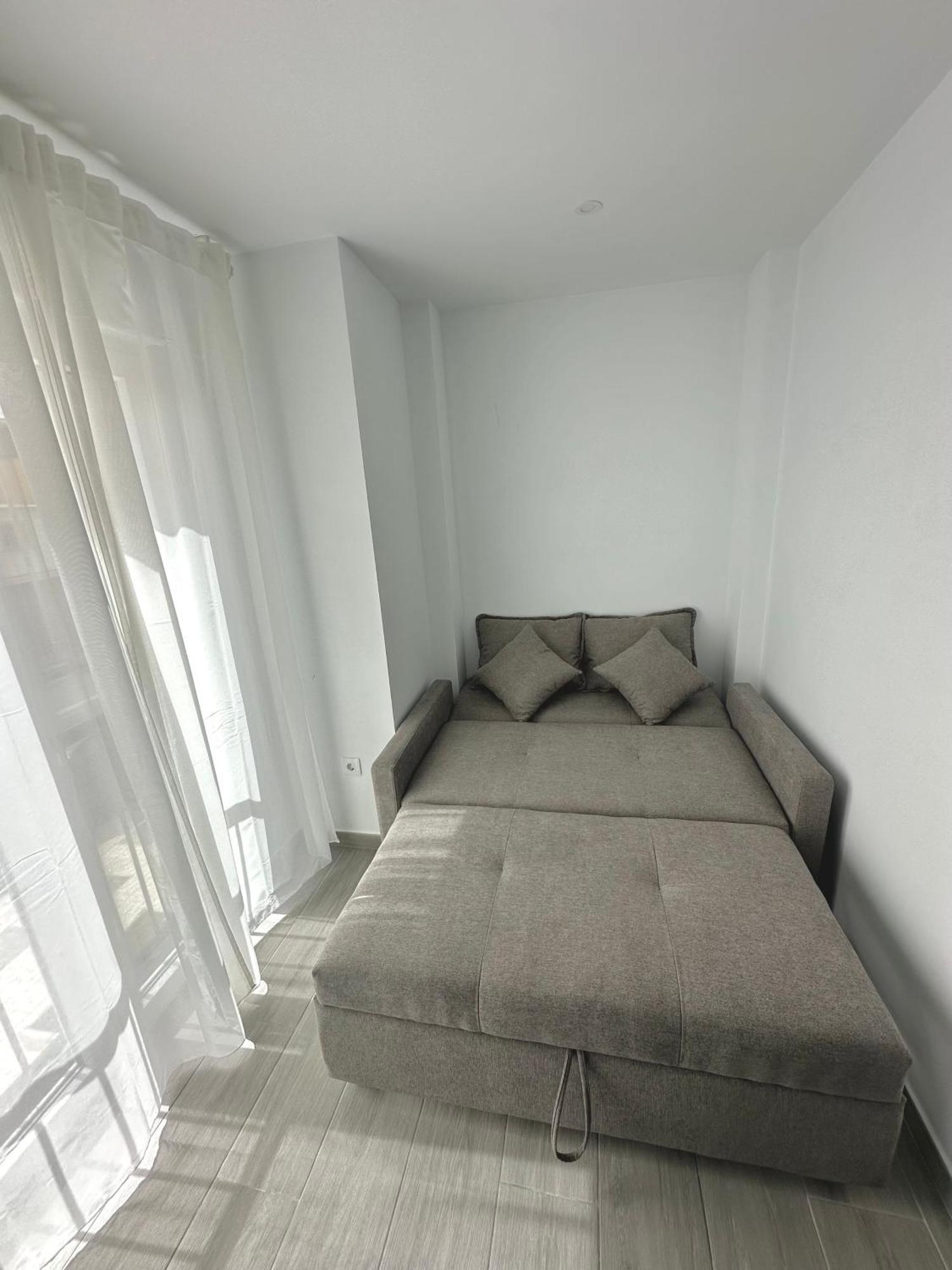 Apartamento Maui Beach En El Palo Málaga Exteriör bild